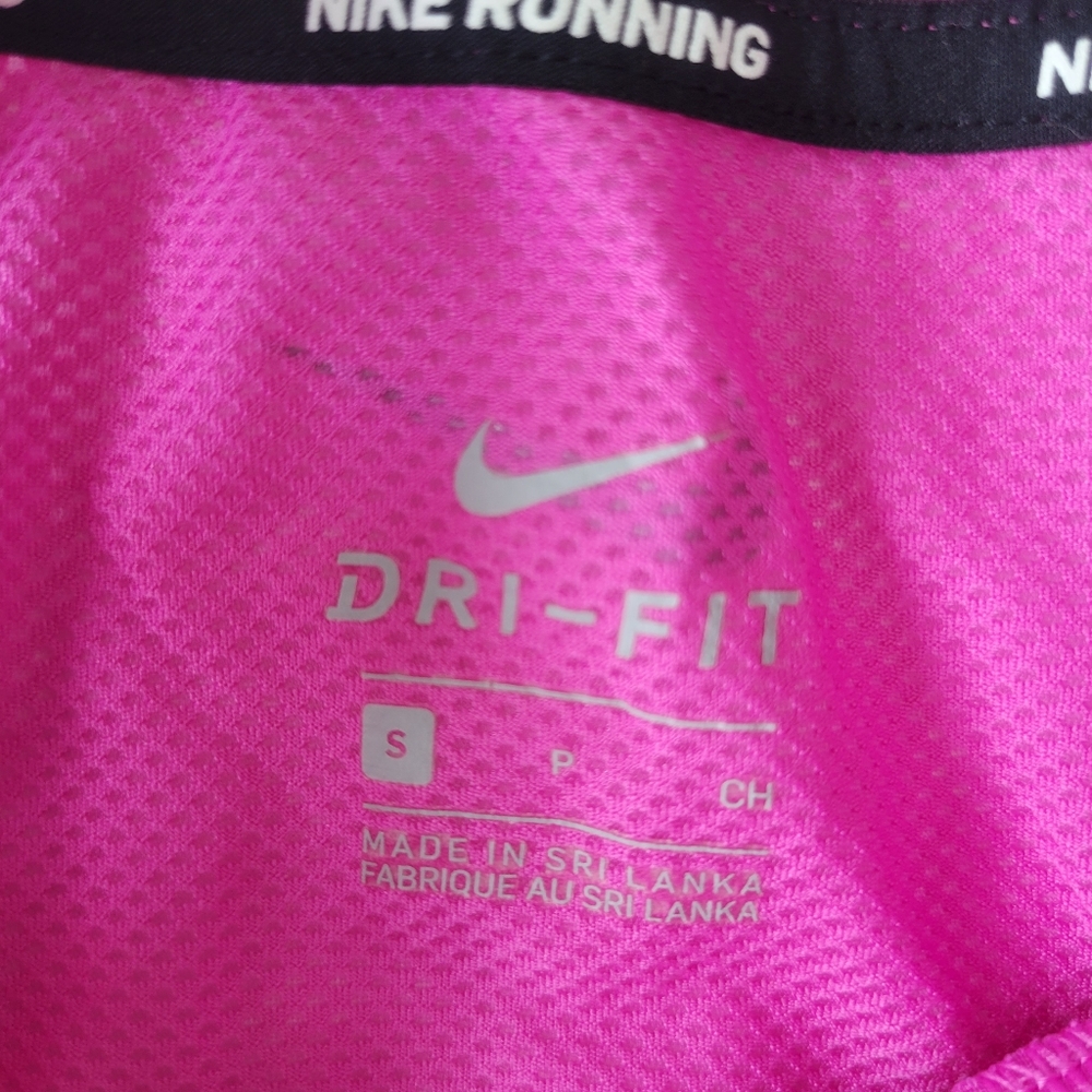 2/$25 Nike Running DriFit Mesh Panel Racerback Tank S Bright Raspberry EUC - Picture 7 of 9